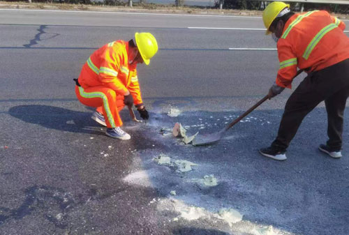 乳源公路下沉注浆加固